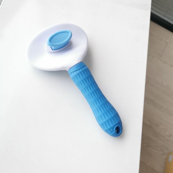 Pet Grooming Brush Self-Cleaning Hair Remover for Dogs Cats - Picture 2 of 4